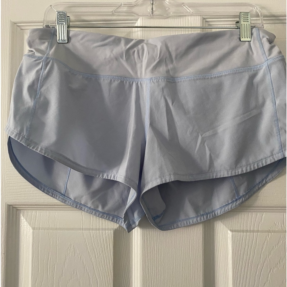 Lululemon Speed up shorts size 8 GREAT condition 2.5”
